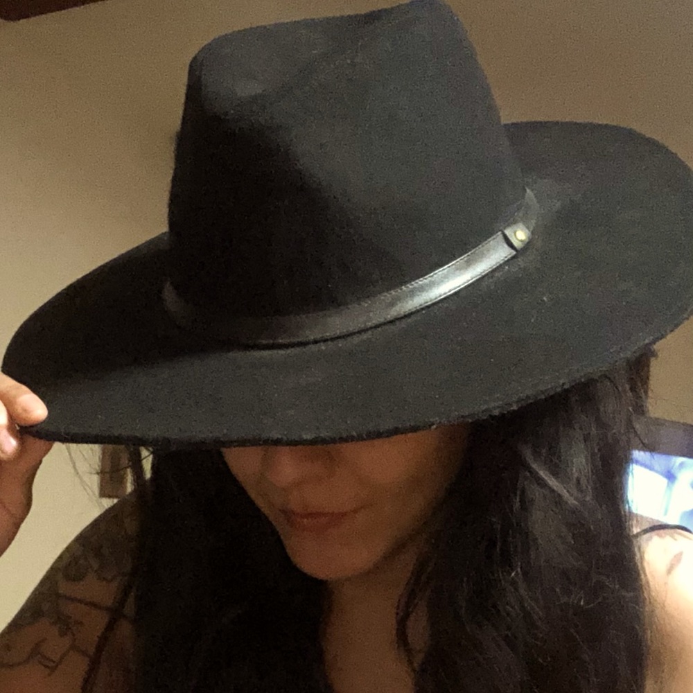 black hat